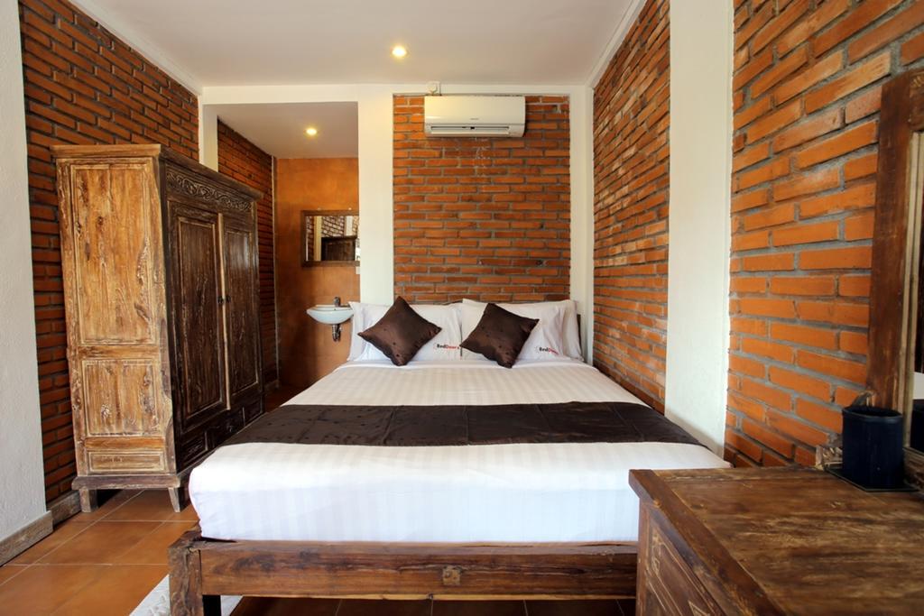 Reddoorz Near Raya Semer Canggu  Exterior photo